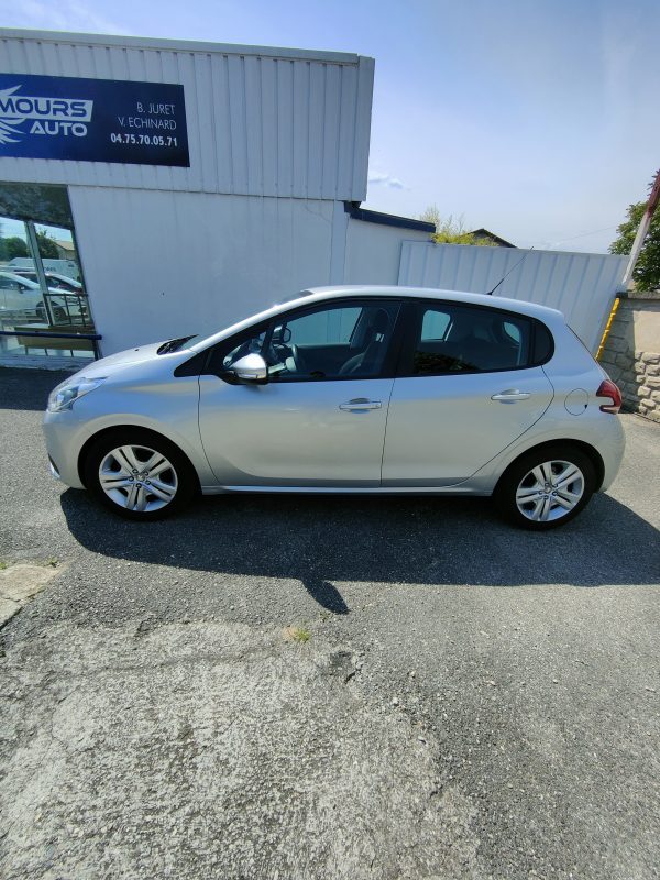 Peugeot 208 1.6 HDI 100CV Diesel