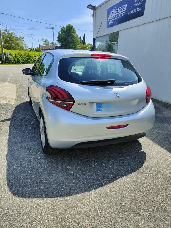 Peugeot 208 1.6 HDI 100CV Diesel