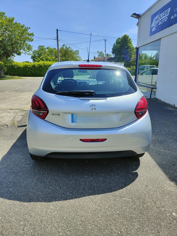 Peugeot 208 1.6 HDI 100CV Diesel